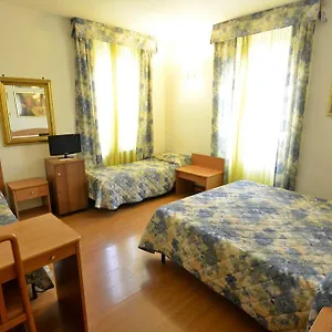 3* Отель Tirreno